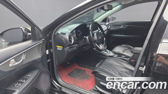 Kia K3 Prestige 2019 — фото 10