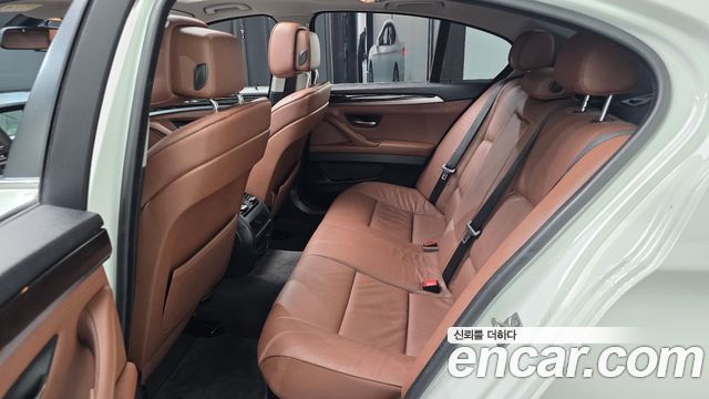 BMW 5 Series (F10) 520d 2013 — фото 12
