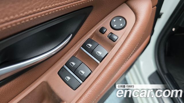 BMW 5 Series (F10) 520d 2013 — фото 28