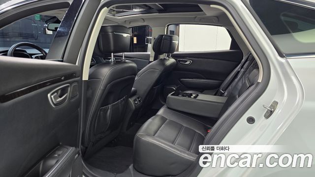 Renault Korea SM6 1.6 TCe RE 2016 — фото 12