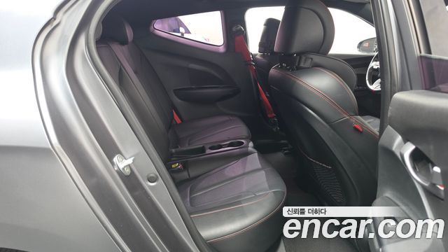 Hyundai Veloster (JS) 1.6 Turbo Sport Core 2018 — фото 11