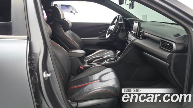 Hyundai Veloster (JS) 1.6 Turbo Sport Core 2018 — фото 26