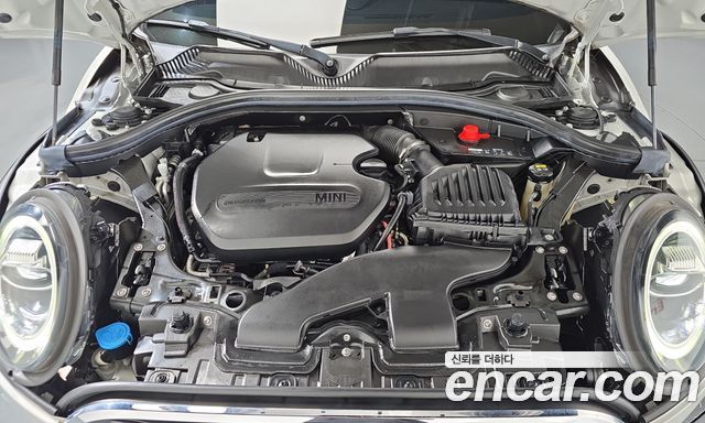 MINI Cooper D Clubman Standard 2nd 2021 — фото 6