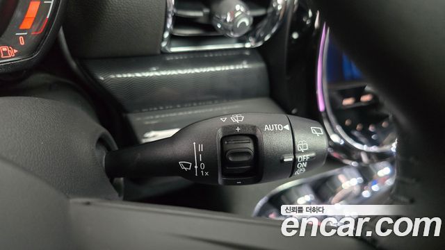 MINI Cooper D Clubman Standard 2nd 2021 — фото 27