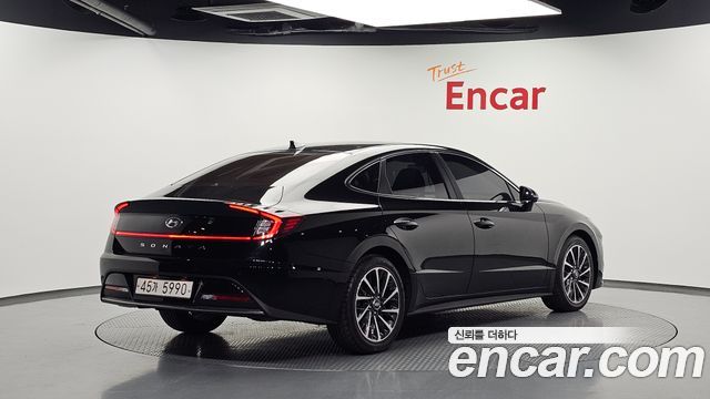 Hyundai Sonata (DN8) 2.0 Inspiration 2020 — фото 2