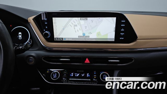 Hyundai Sonata (DN8) 2.0 Inspiration 2020 — фото 14