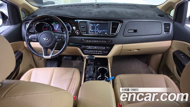 Kia Carnival Gasoline 9-Seater Noblesse Special 2020 — фото 7
