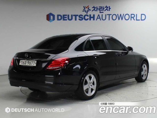 Mercedes-Benz C-Class (W205) C200 2017 — фото 2