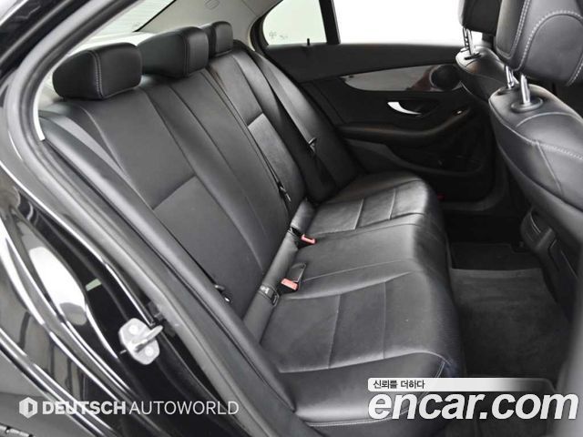 Mercedes-Benz C-Class (W205) C200 2017 — фото 16