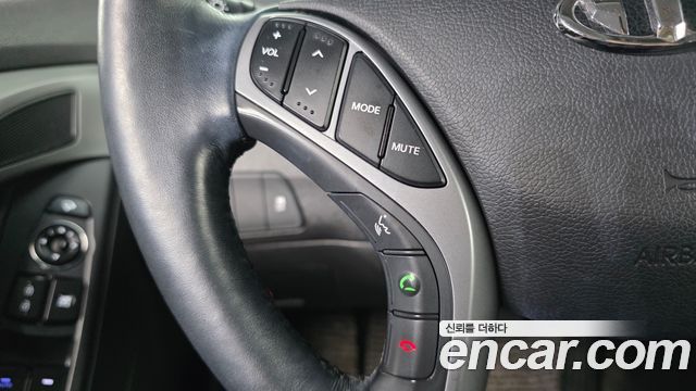 Hyundai Avante 1.6 GDi Modern Standard 2016 — фото 18