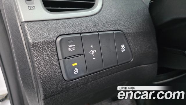 Hyundai Avante 1.6 GDi Modern Standard 2016 — фото 29