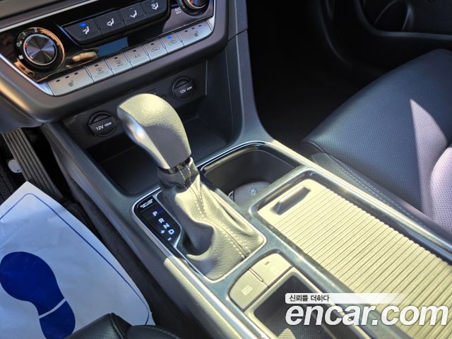 Hyundai Sonata New Rise 1.7 Diesel Style 2018 — фото 21