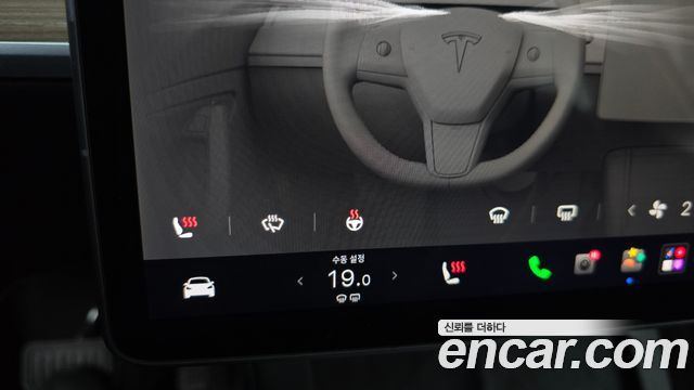 Tesla Model Y Long Range AWD 2024 — фото 8