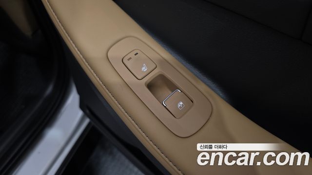 Hyundai Sonata The Edge (DN8) 2.0 LPG Inspiration 2024 — фото 18