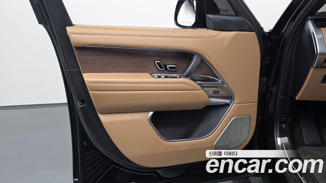 Land Rover Range Rover (V) P530 Autobiography Long Wheel Base 2023 — фото 24