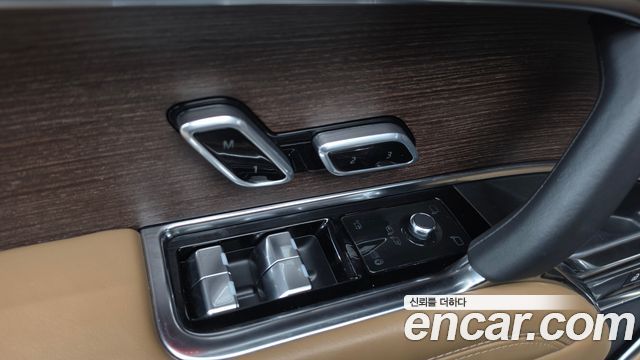 Land Rover Range Rover (V) P530 Autobiography Long Wheel Base 2023 — фото 37