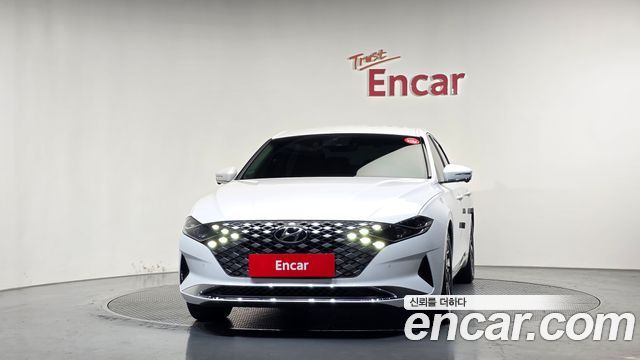 Hyundai Grandeur Hybrid (IG) Exclusive 2022 — фото 3