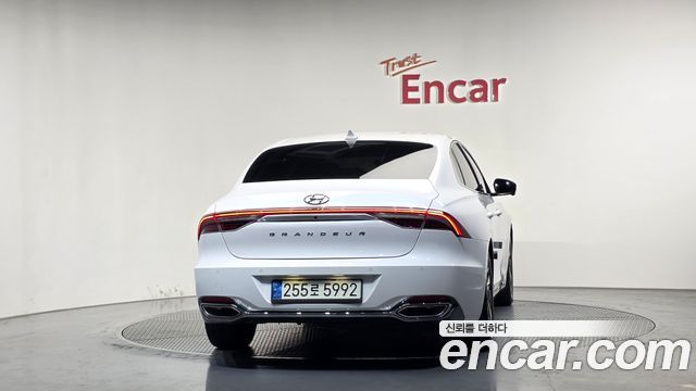 Hyundai Grandeur Hybrid (IG) Exclusive 2022 — фото 4