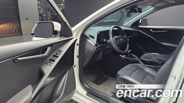 Kia Niro Trendy 2025 — фото 10