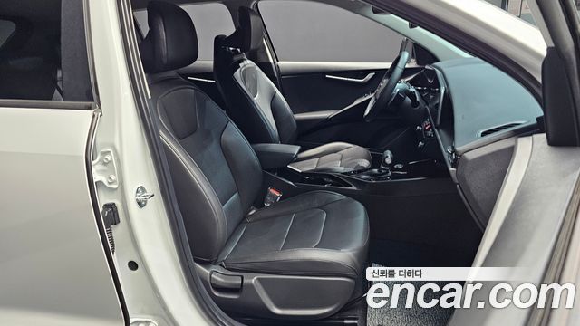 Kia Niro Trendy 2025 — фото 26