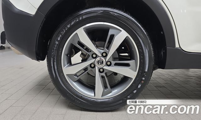 KG Mobility (SsangYong) Style Korando C 2.2 RX 2WD DLX 2018 — фото 5