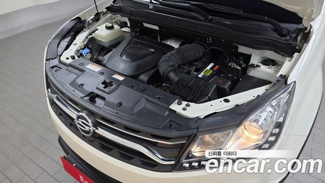 KG Mobility (SsangYong) Style Korando C 2.2 RX 2WD DLX 2018 — фото 6