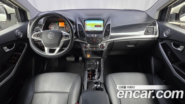 KG Mobility (SsangYong) Style Korando C 2.2 RX 2WD DLX 2018 — фото 7