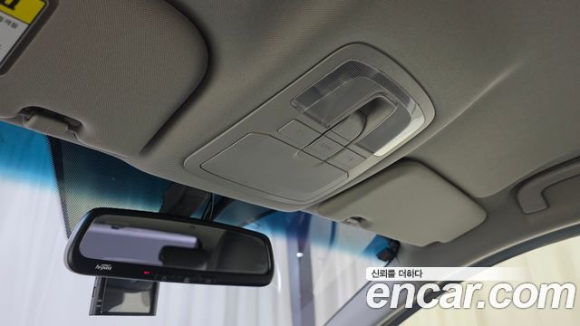 KG Mobility (SsangYong) Style Korando C 2.2 RX 2WD DLX 2018 — фото 17