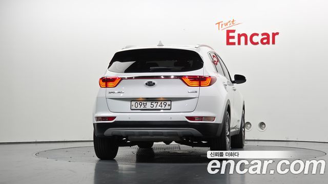 Kia Sportage (IV) Diesel 1.7 2wd Noblesse 2018 — фото 4