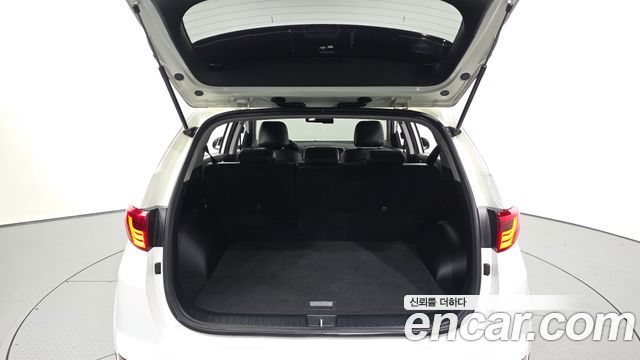 Kia Sportage (IV) Diesel 1.7 2wd Noblesse 2018 — фото 20