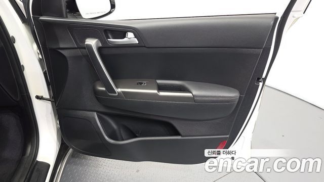 Kia Sportage (IV) Diesel 1.7 2wd Noblesse 2018 — фото 24