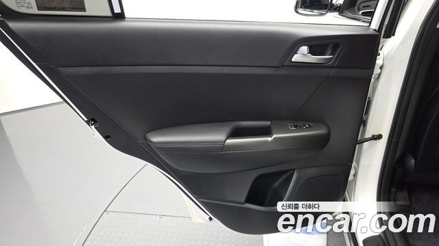 Kia Sportage (IV) Diesel 1.7 2wd Noblesse 2018 — фото 25