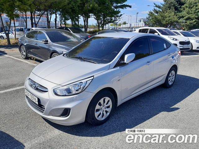 Hyundai Accent (New) 1.4 VVT Style