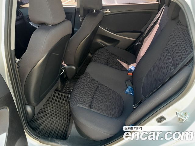 Hyundai Accent (New) 1.4 VVT Style 2017 — фото 10