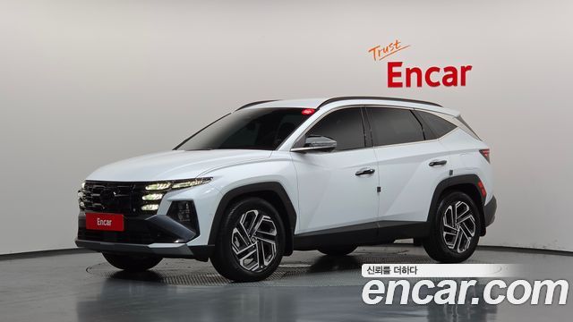 Hyundai Tucson (NX4) Gasoline 1.6 Turbo 4WD Inspiration 2025 — фото 1