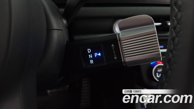 Hyundai Tucson (NX4) Gasoline 1.6 Turbo 4WD Inspiration 2025 — фото 9