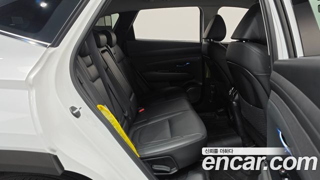 Hyundai Tucson (NX4) Gasoline 1.6 Turbo 4WD Inspiration 2025 — фото 11