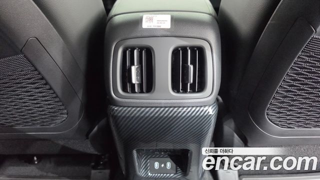 Hyundai Tucson (NX4) Gasoline 1.6 Turbo 4WD Inspiration 2025 — фото 39