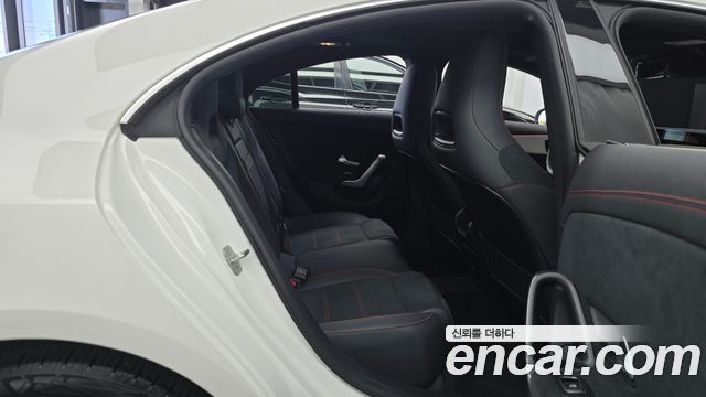 Mercedes-Benz CLA-Class (C118) CLA250 4MATIC 2024 — фото 11