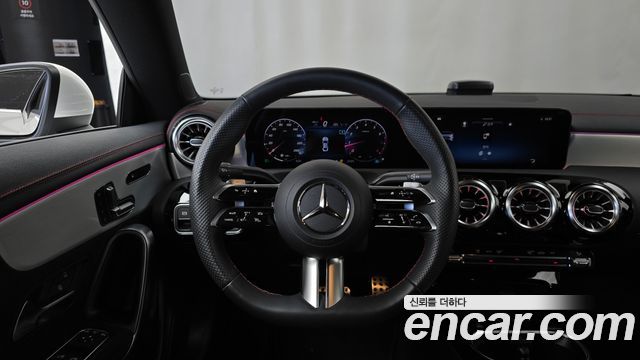 Mercedes-Benz CLA-Class (C118) CLA250 4MATIC 2024 — фото 13