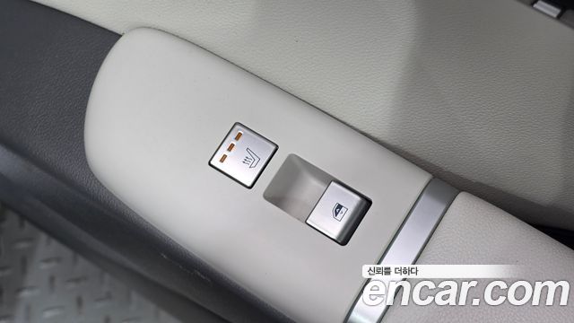 Hyundai Grandeur Hybrid (GN7) Exclusive 2023 — фото 30