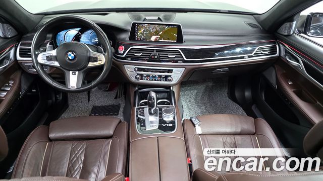 BMW 7 Series (G11) M760Li xDrive 2019 — фото 7