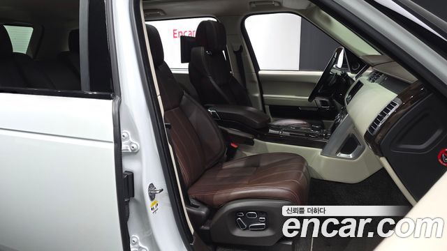 Land Rover Range Rover (IV) 5.0 SC AB LWB 2014 — фото 15
