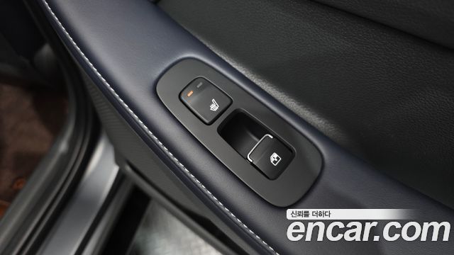 Hyundai Sonata The Edge (DN8) 2.0 LPG Exclusive 2024 — фото 18