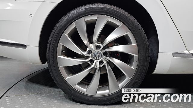 Volkswagen Arteon 2.0 TDI Prestige 2019 — фото 5