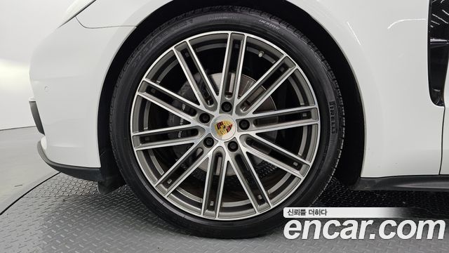 Porsche Panamera (971) 3.0 AWD 2019 — фото 5