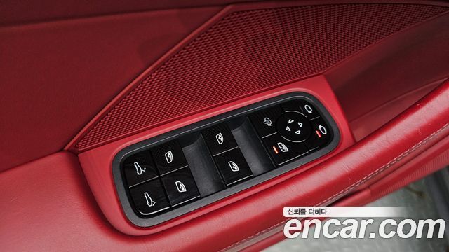 Porsche Panamera (971) 3.0 AWD 2019 — фото 18
