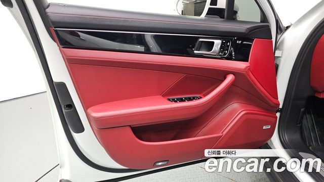 Porsche Panamera (971) 3.0 AWD 2019 — фото 24