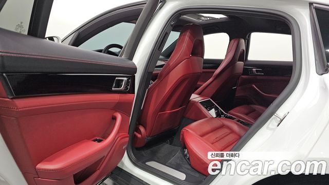 Porsche Panamera (971) 3.0 AWD 2019 — фото 26