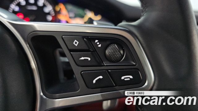 Porsche Panamera (971) 3.0 AWD 2019 — фото 30